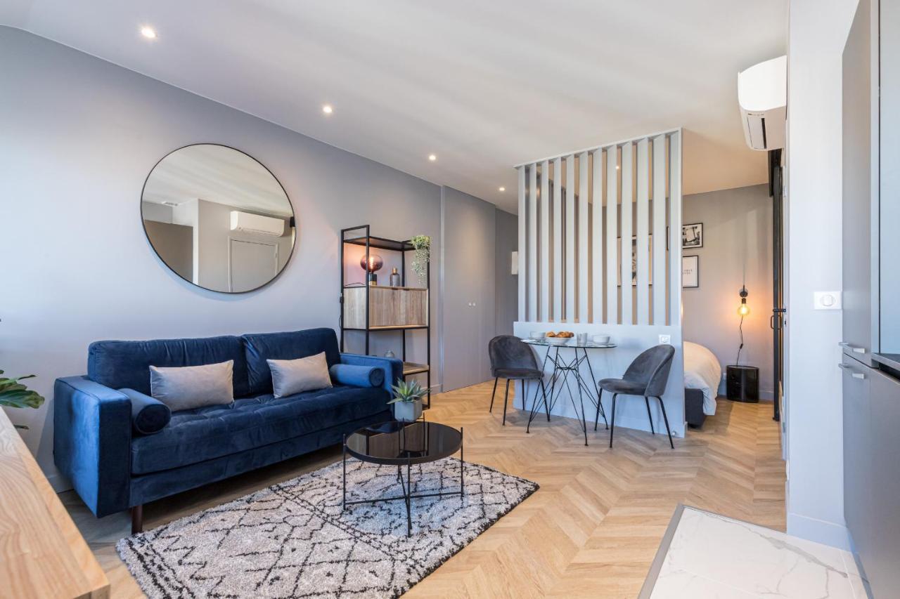 1 Su Ede - Dernier Etage Ascenseur - 1 Min Plage Et Zone Pietonne Nizza Kültér fotó