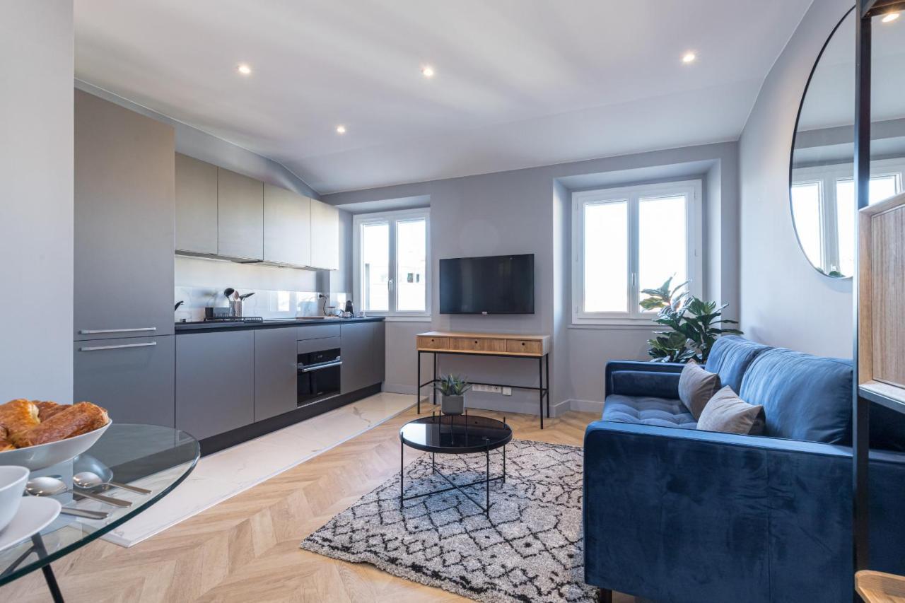 1 Su Ede - Dernier Etage Ascenseur - 1 Min Plage Et Zone Pietonne Nizza Kültér fotó